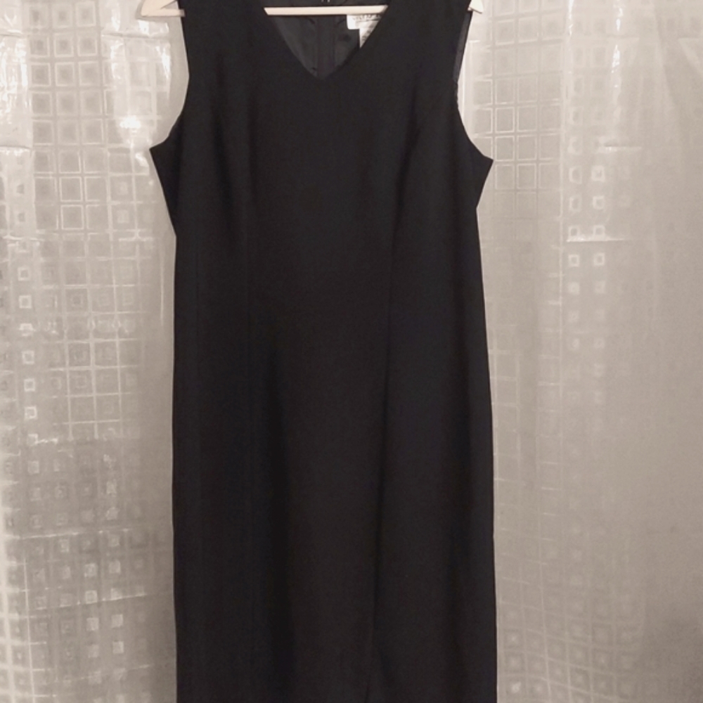 Villager by Liz Claiborne Little Black Dress - Picture 1 of 11